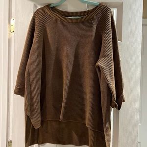 Mote XXL brown thick knit sweater.